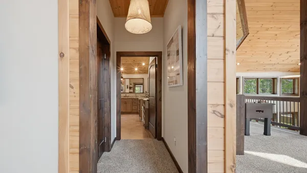 $925,000 | 169 Cherokee Ridge Drive, Ocoee, TN 37361