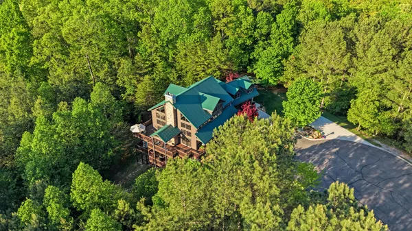 $925,000 | 169 Cherokee Ridge Drive, Ocoee, TN 37361