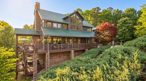 $925,000 | 169 Cherokee Ridge Drive, Ocoee, TN 37361