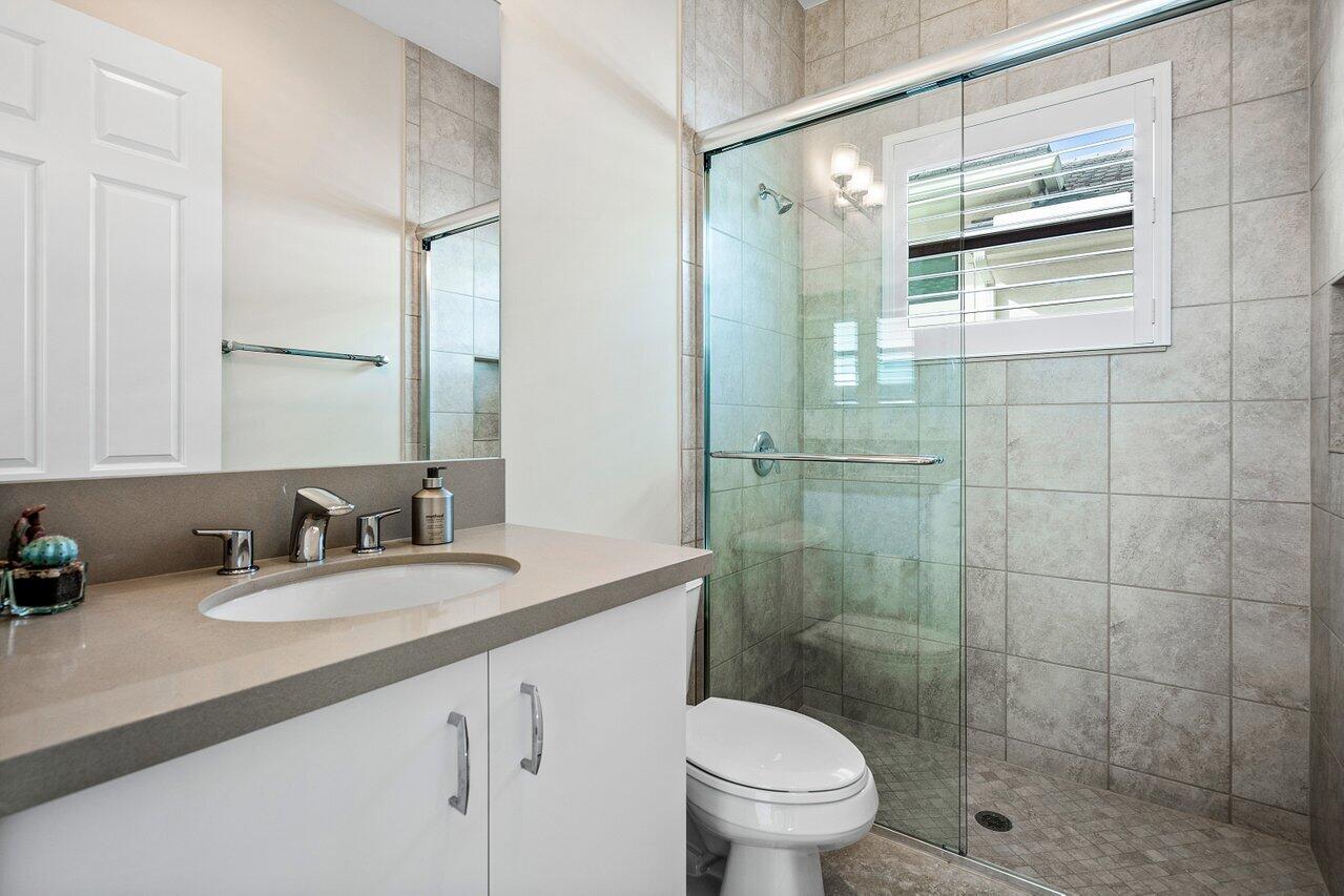 9736 Rennes Lane Delray Beach, FL 33446 - Photo 17 of 51 019-9736RennesLane-DelrayBeach-FL-33446-