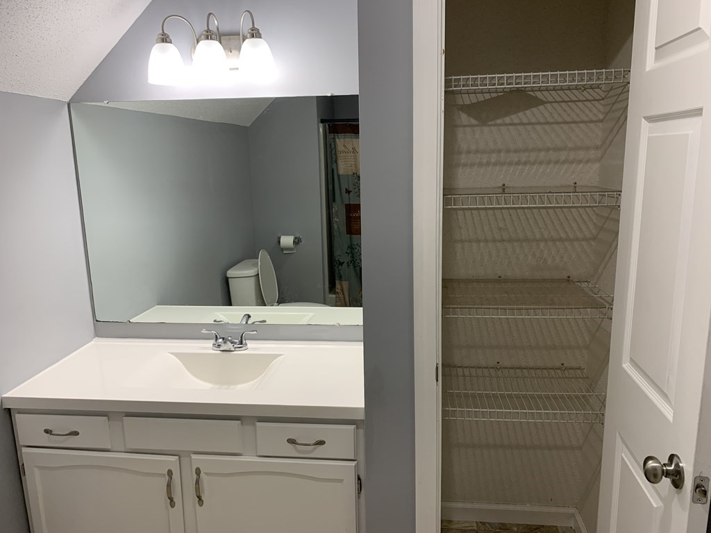 130 Odion Street Springfield, MA 01118 - Photo 31 of 40 Gallery Image 31
