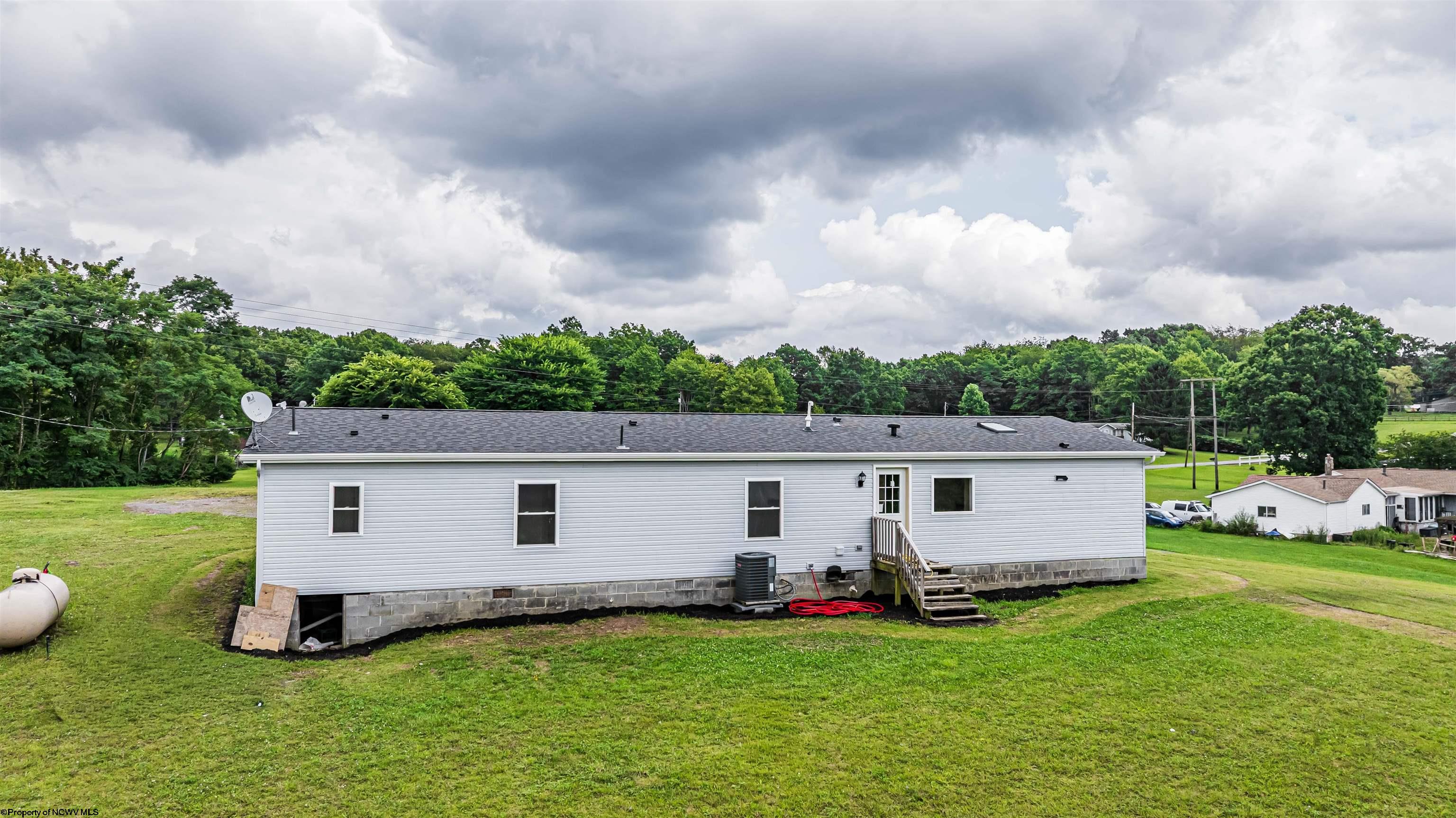 507 Indian Rock Road Reedsville, WV 26547 - Photo 30 of 36 Gallery Image 30