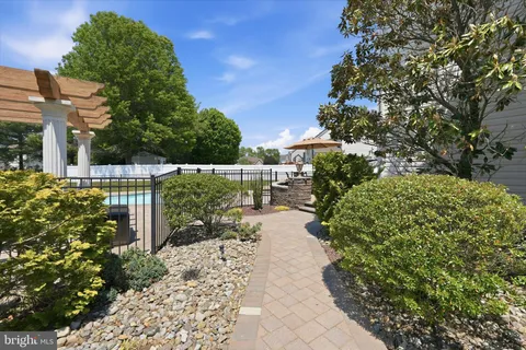 $689,900 | 112 Sweethollow Drive, Bear, DE 19701