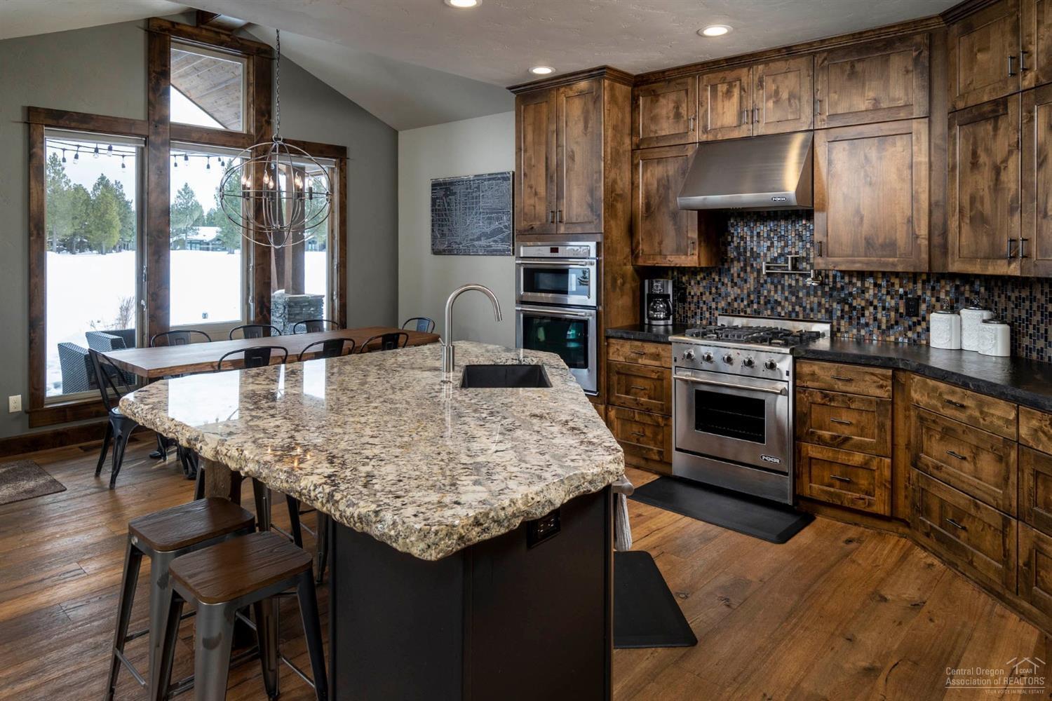 56772 Dancing Rock Loop Bend, OR 97707 - Photo 4 of 18 Additional Photo