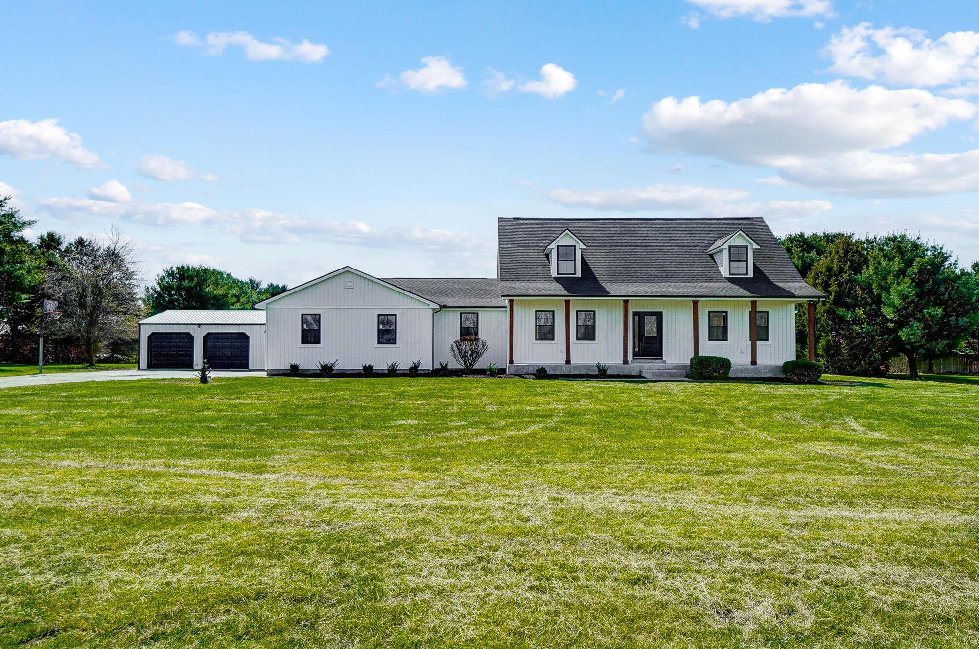 Front View - 4453 Pleasantville Road, Carroll, OH 43112