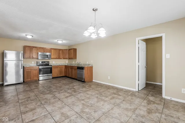 $1,955 | 12261 Maize Drive, Noblesville, IN 46060