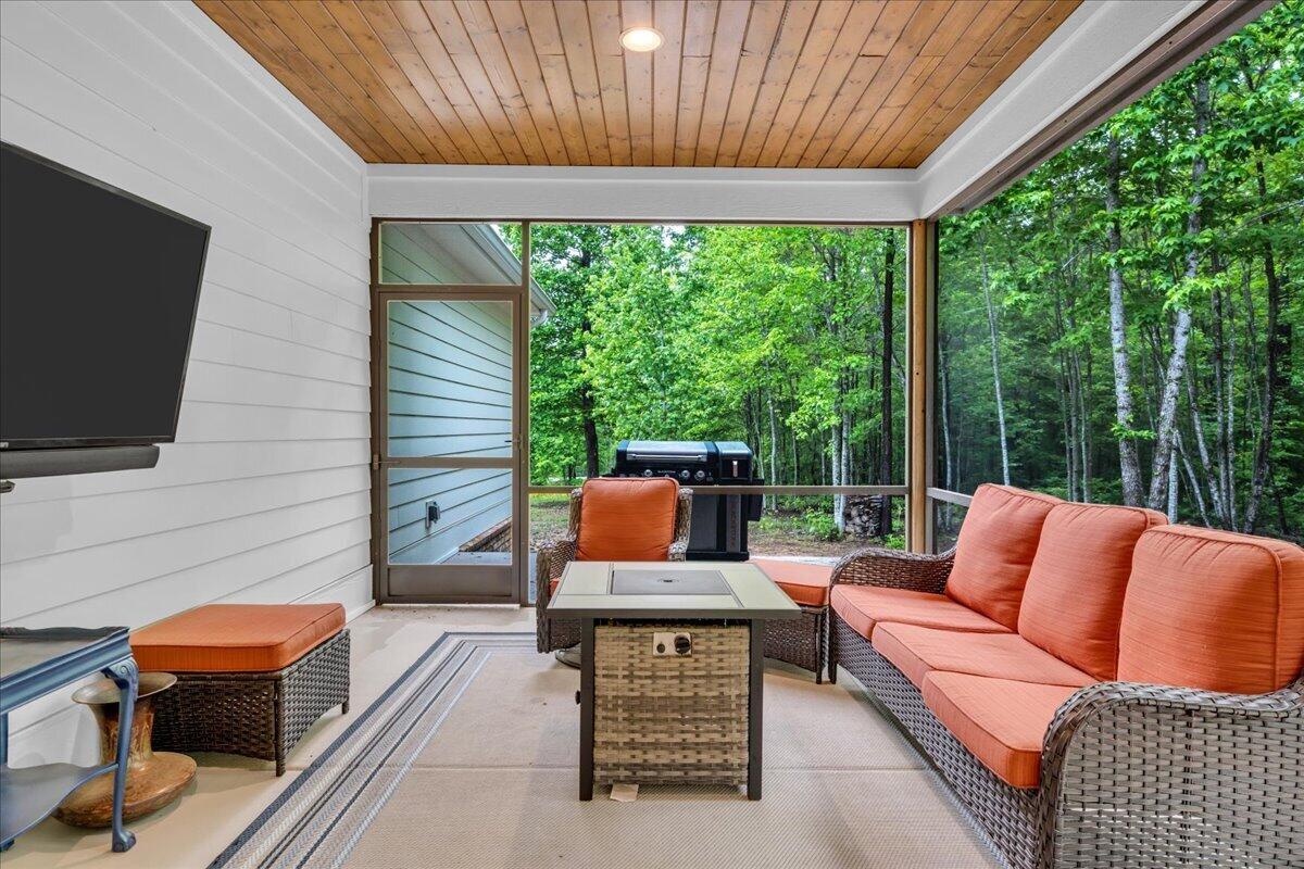 2564 Raulston Falls Drive Jasper, TN 37347 - Photo 27 of 48 49-BOX07820