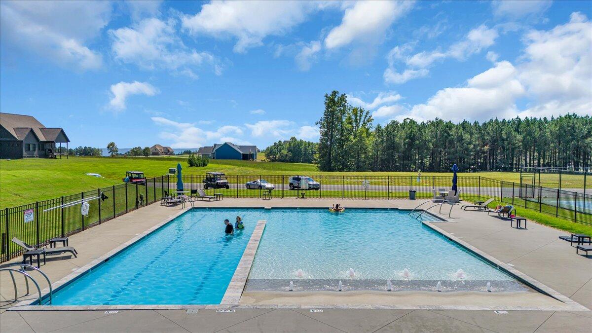 2564 Raulston Falls Drive Jasper, TN 37347 - Photo 37 of 48 36-DJI_20250918125454_0020_D