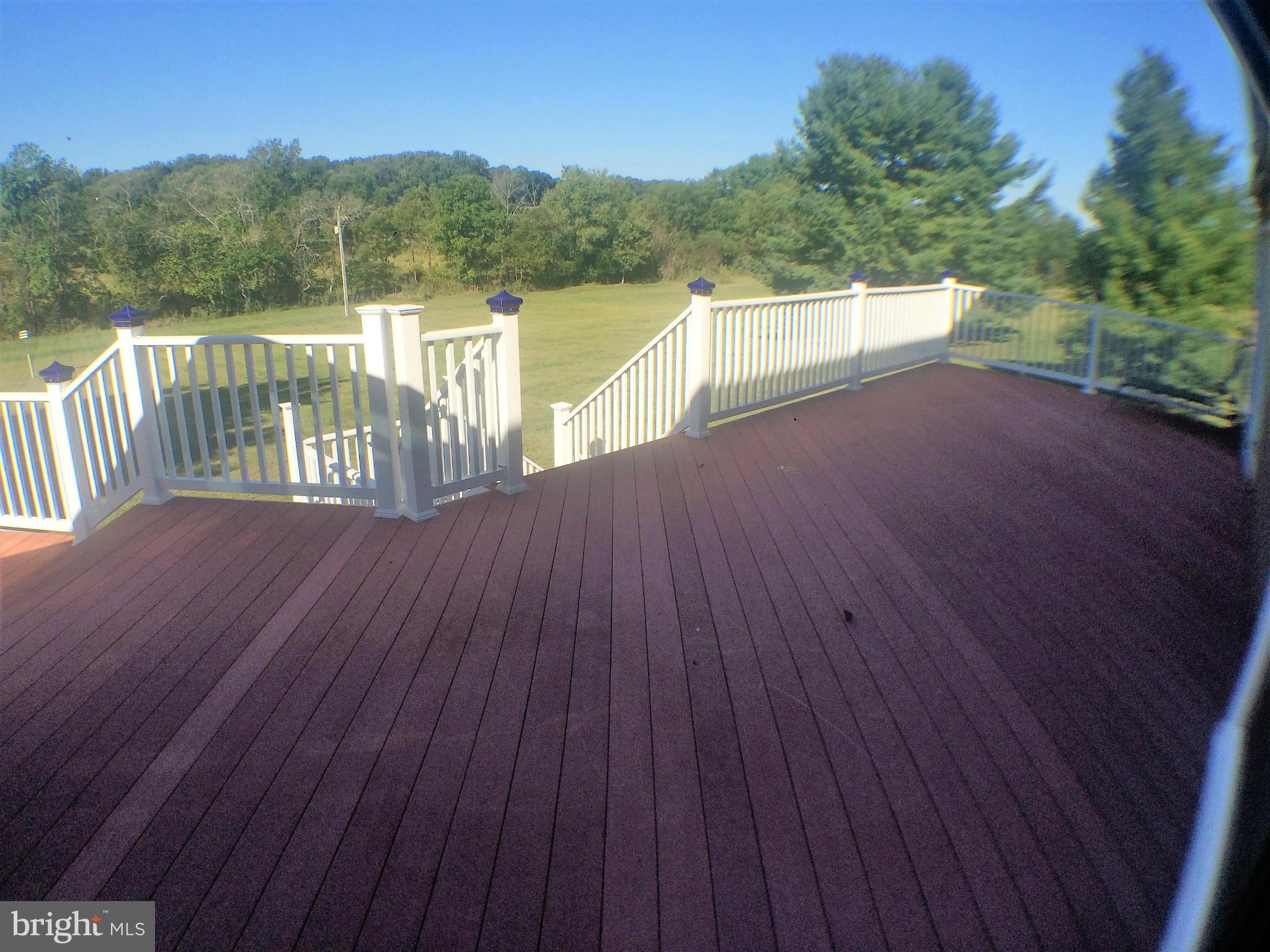 39597 Rodeffer Road Lovettsville, VA 20180 - Photo 28 of 30 Exterior (Rear)