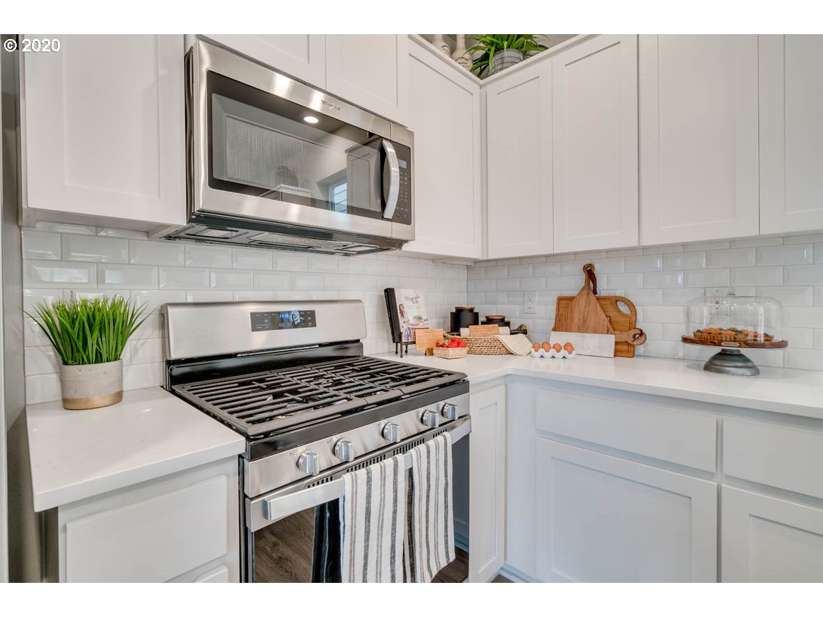 9400 North Chestnut Street Camas, WA 98607 - Photo 11 of 28 Gallery Image 11