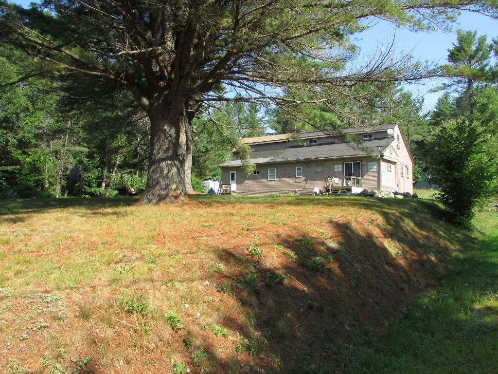 149 Roberts Road Canaan, NH 03741 - Photo 4 of 31