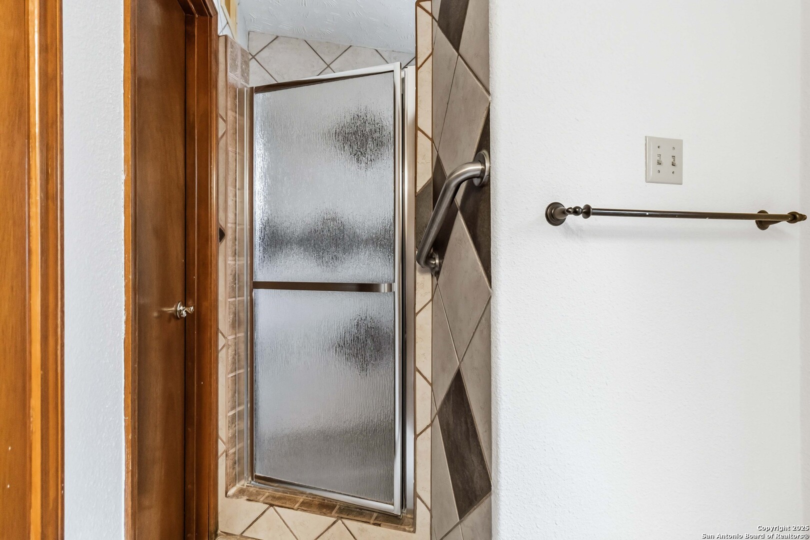 14658 Highland Ridge San Antonio, TX 78233 - Photo 22 of 35