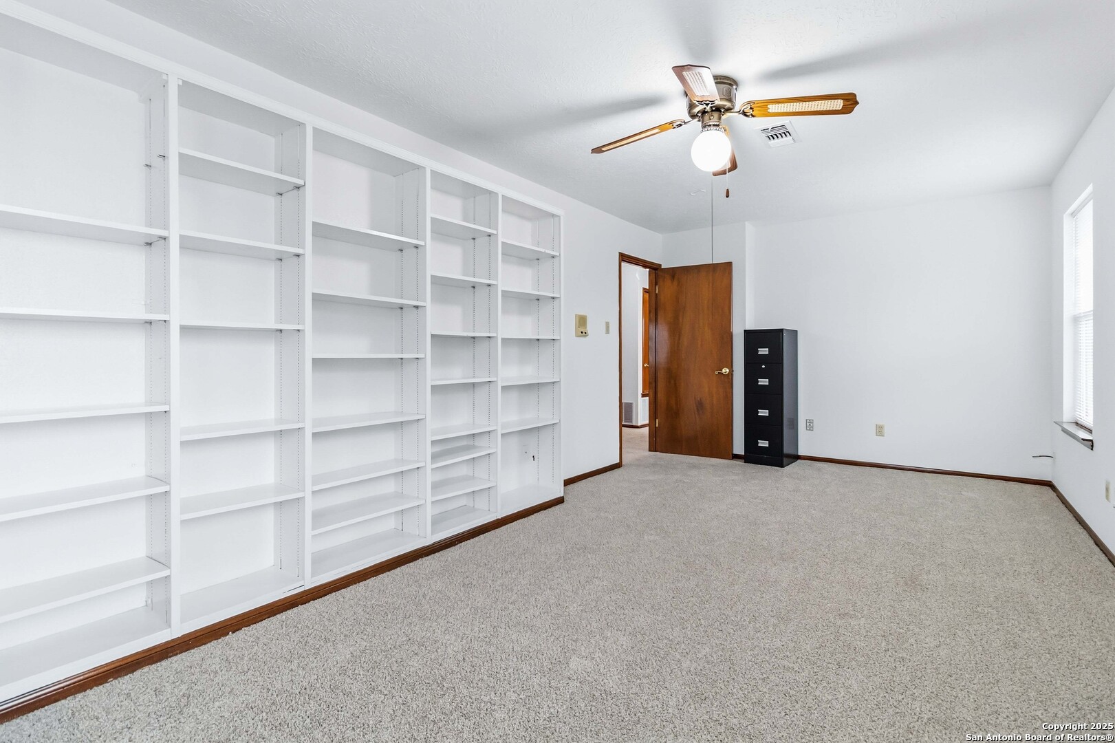 14658 Highland Ridge San Antonio, TX 78233 - Photo 26 of 35