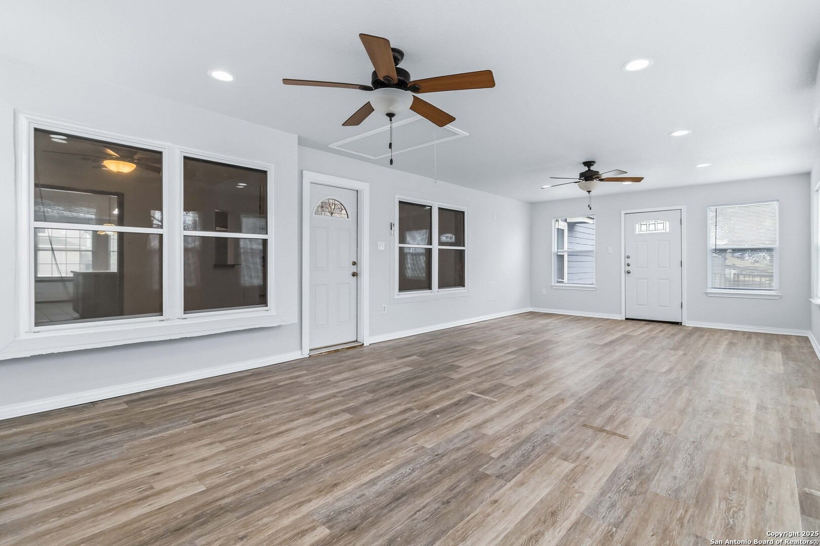 14658 Highland Ridge San Antonio, TX 78233 - Photo 29 of 32