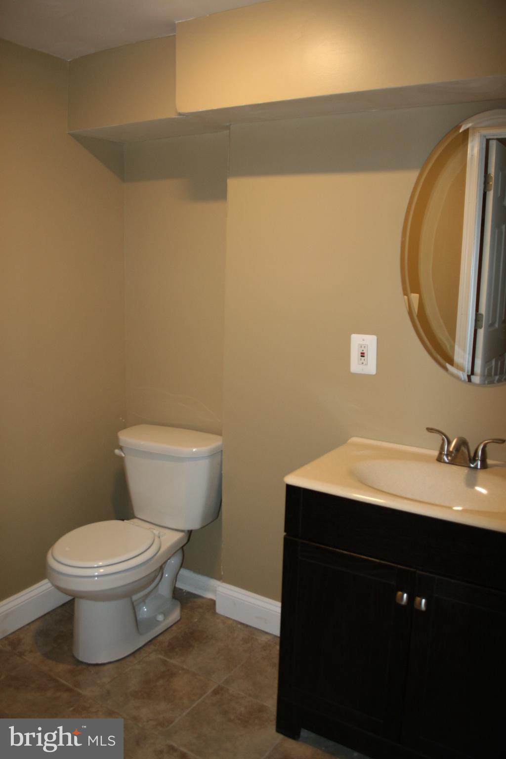 5464 Whitwood Road Baltimore, MD 21206 - Photo 23 of 28 Bath