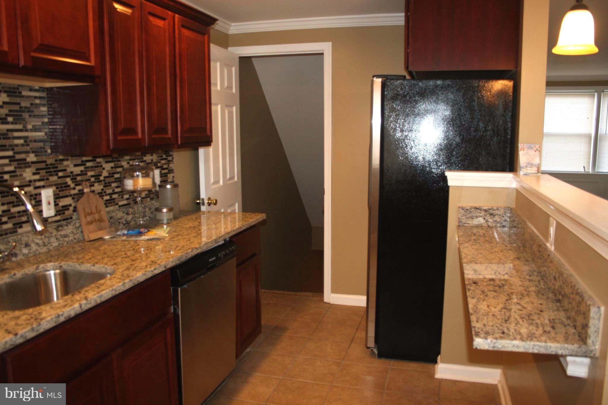 5464 Whitwood Road Baltimore, MD 21206 - Photo 7 of 28 Kitchen
