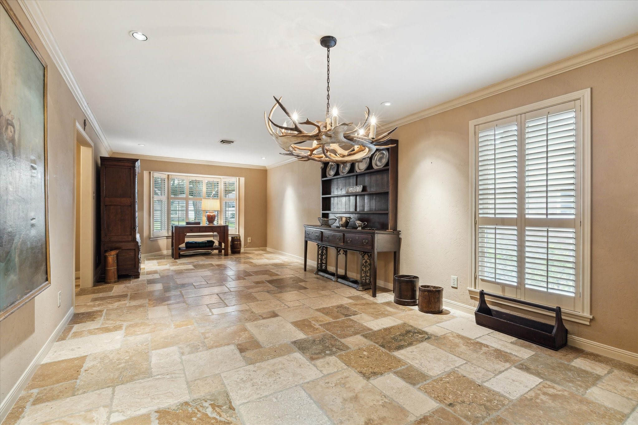 7714 Skyline Drive Houston, TX 77063 - Photo 12 of 28