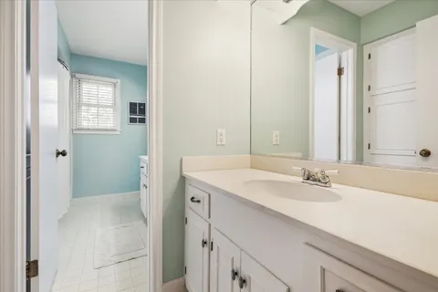 $649,000 | 7714 Skyline Drive, Houston, TX 77063