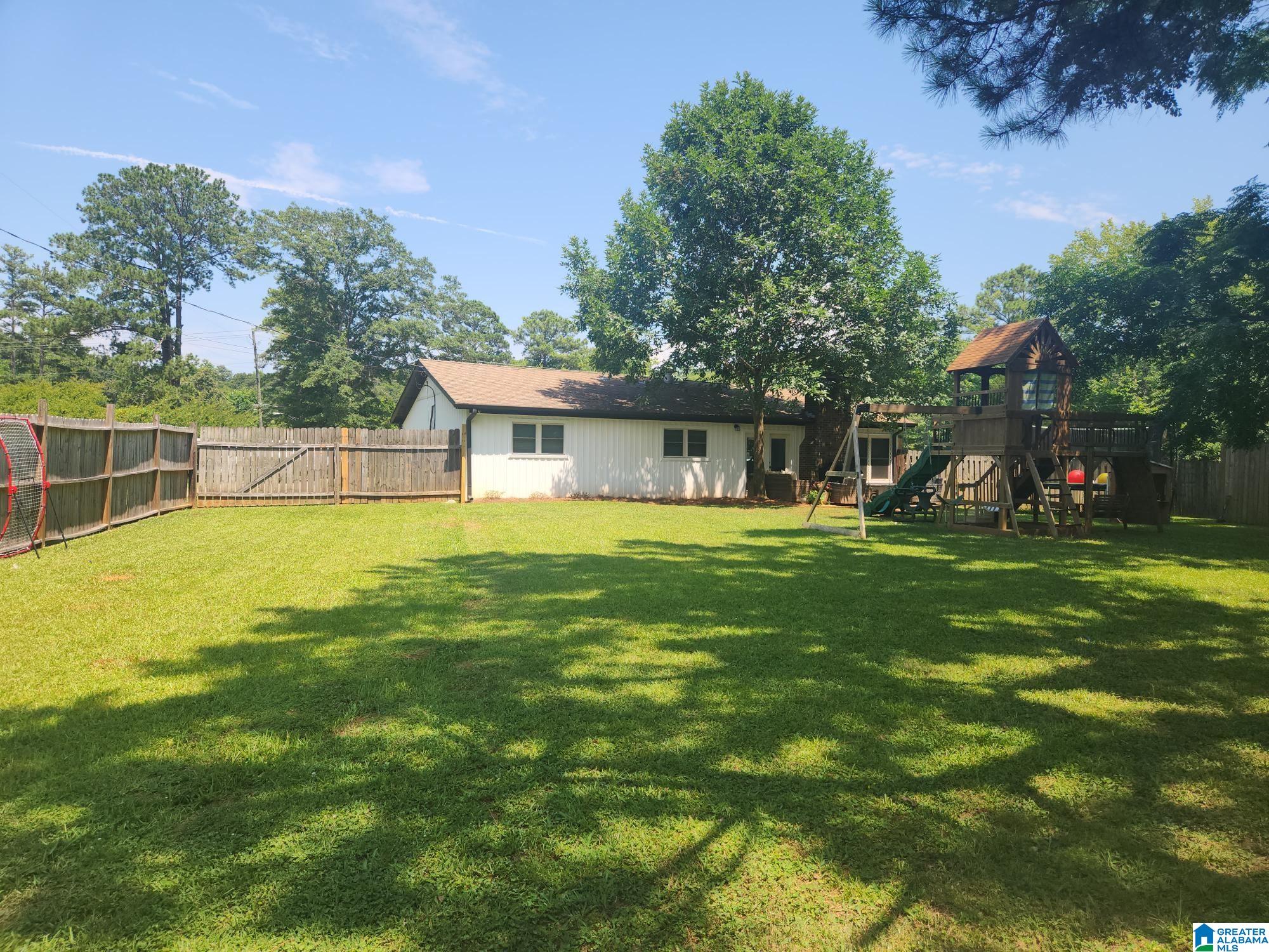 2262 Smokey Road Alabaster, AL 35007 - Photo 5 of 49