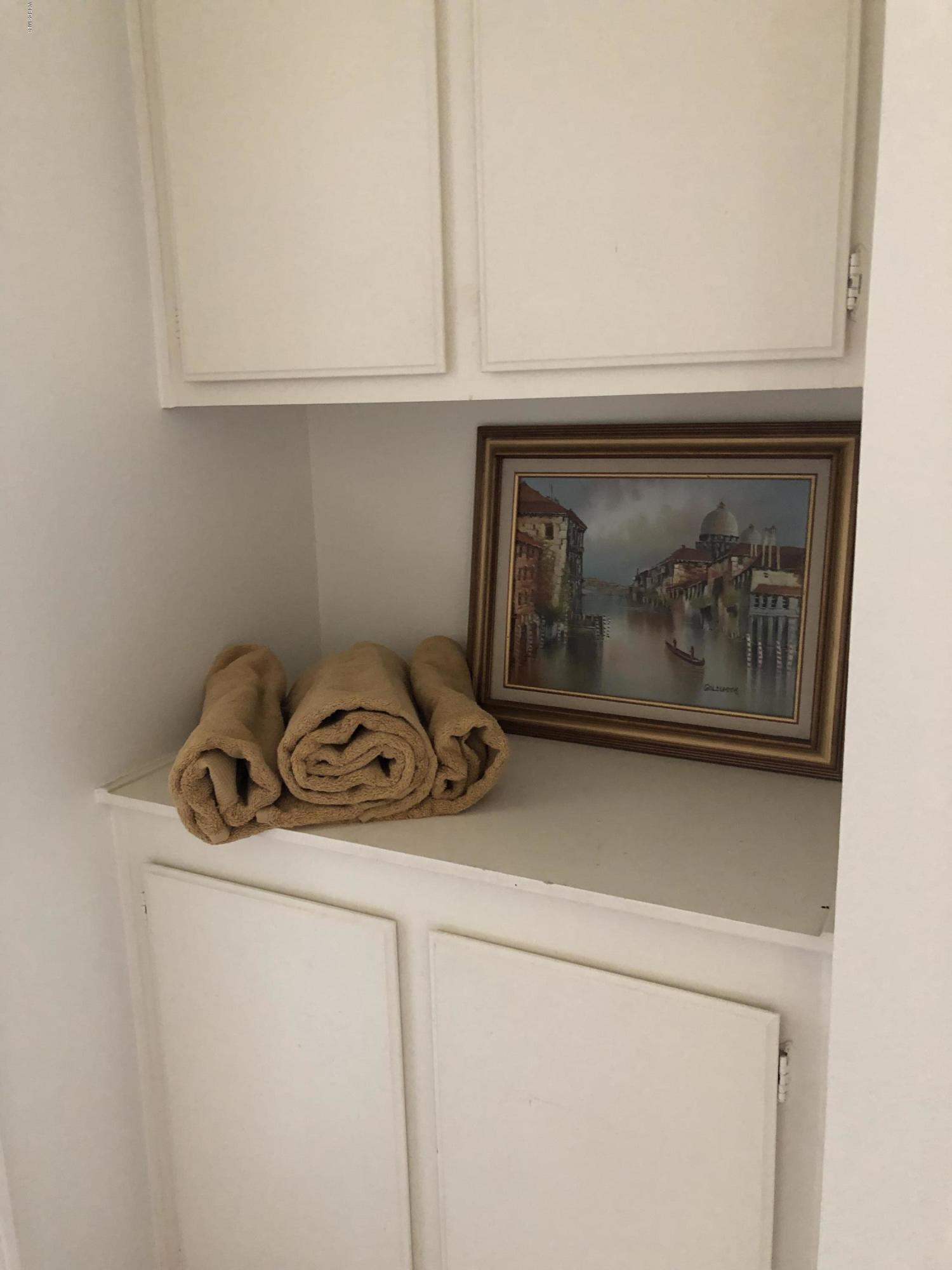 971 Thistlegate Road Oak Park, CA 91377 - Photo 21 of 33 a close view of washer and dryer