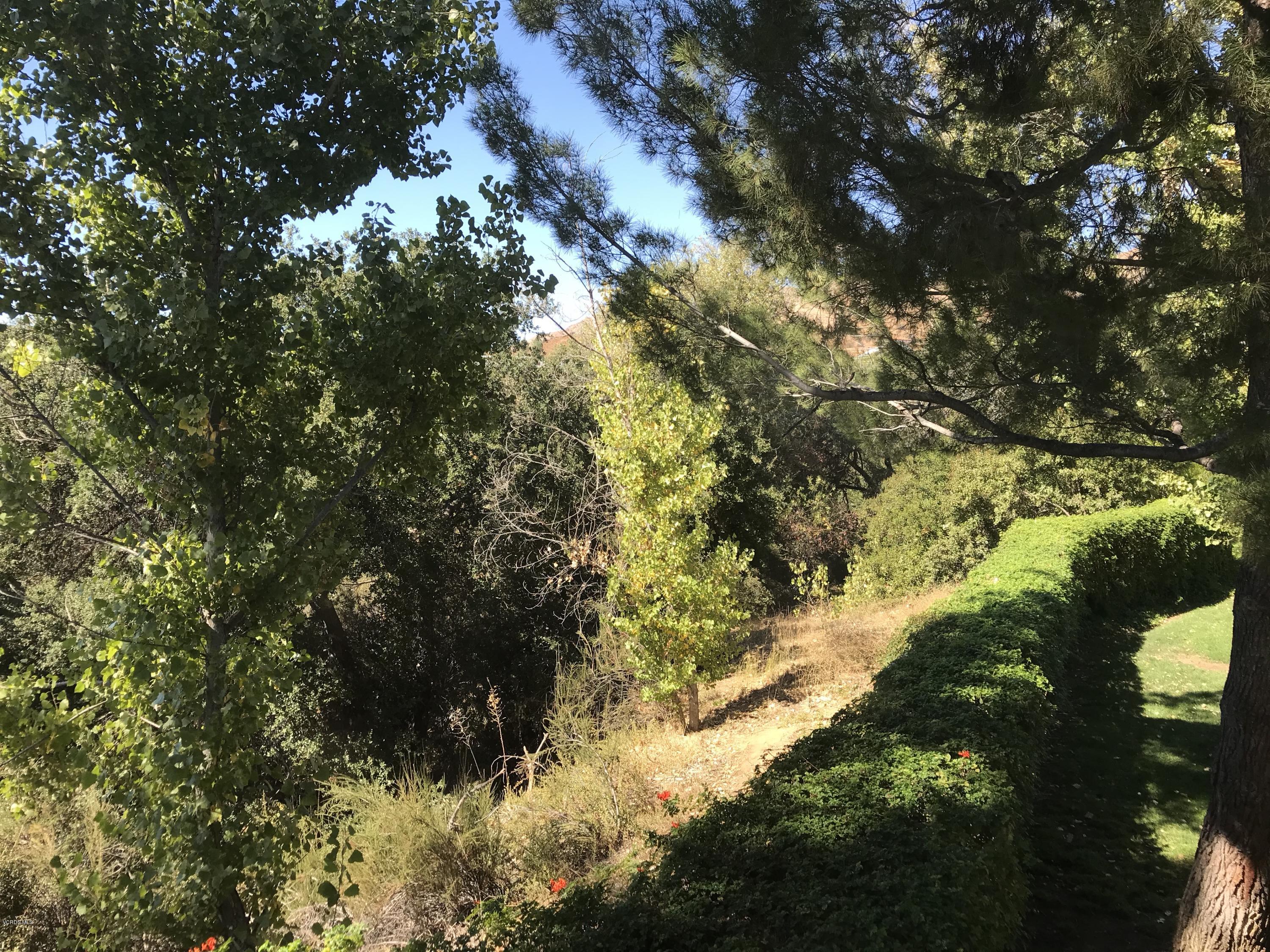 971 Thistlegate Road Oak Park, CA 91377 - Photo 33 of 33 a view of a tree