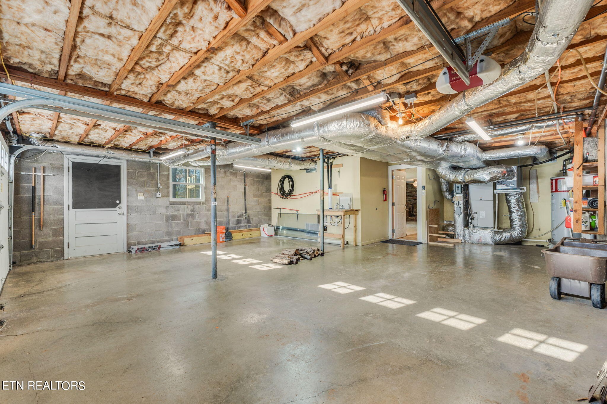 709 Bridgewater Road Knoxville, TN 37923 - Photo 32 of 39 Gallery Image 32