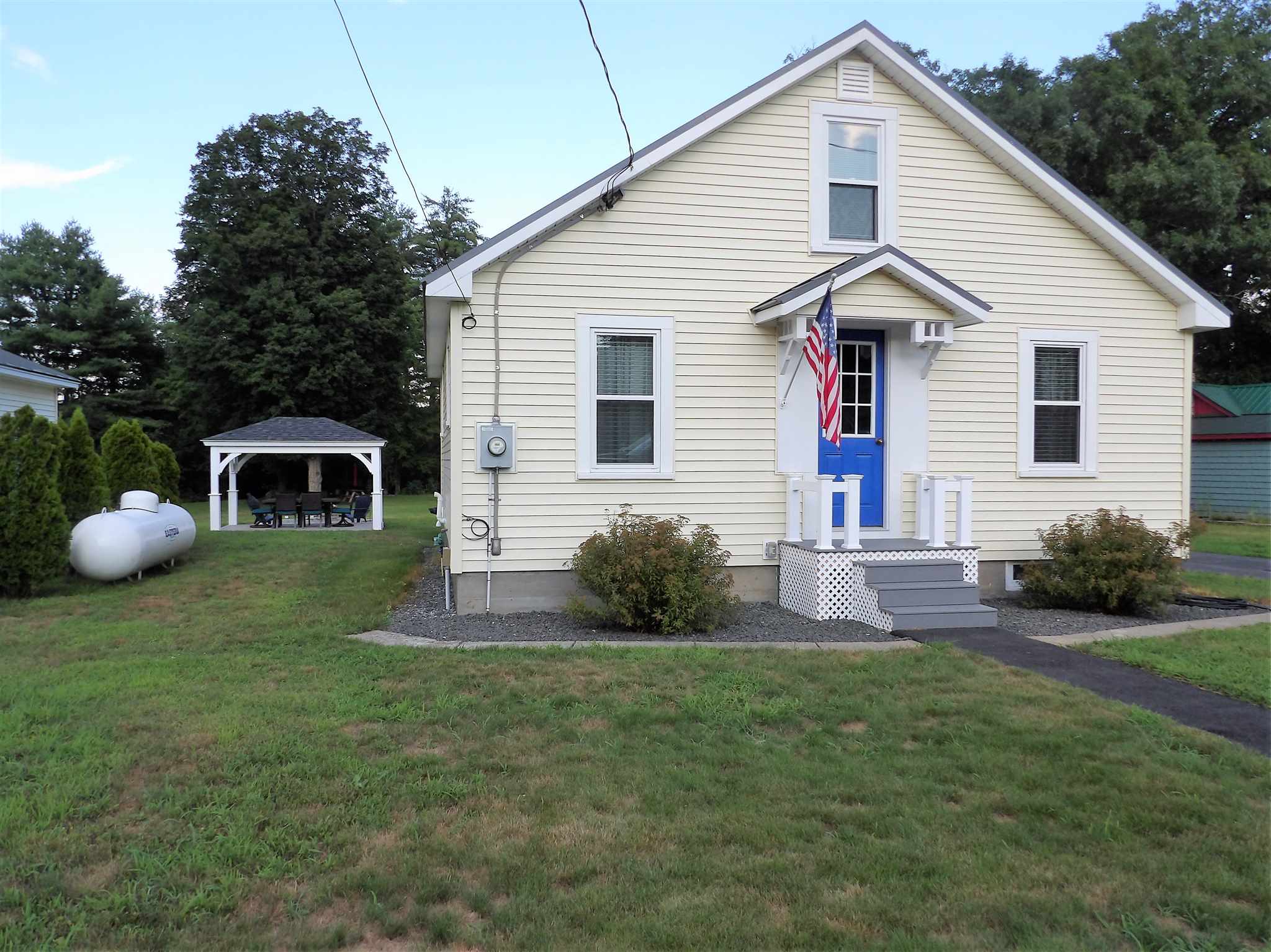 154 Thunder Road Franklin, NH 03235 - Photo 31 of 40