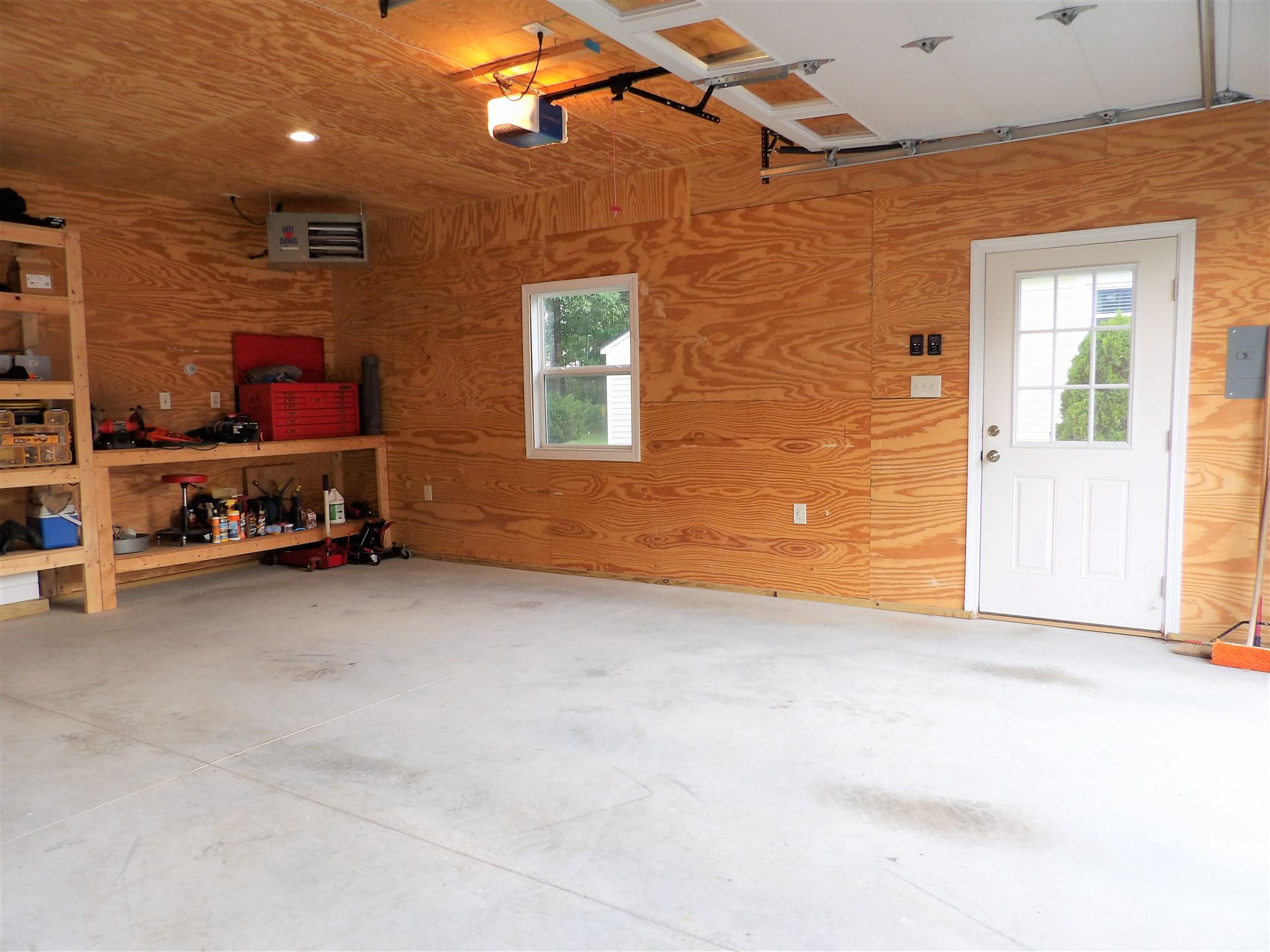154 Thunder Road Franklin, NH 03235 - Photo 35 of 40