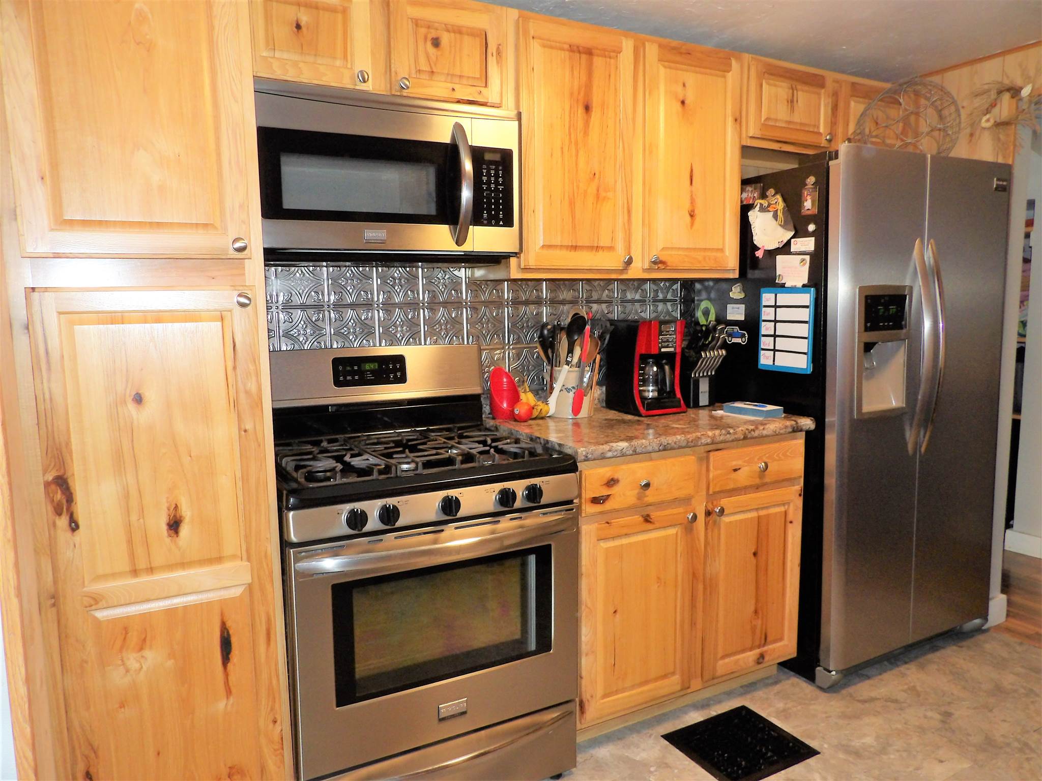 154 Thunder Road Franklin, NH 03235 - Photo 6 of 40