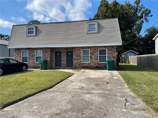 $1,400 | 352 Woodland Drive, Boutte, LA 70039