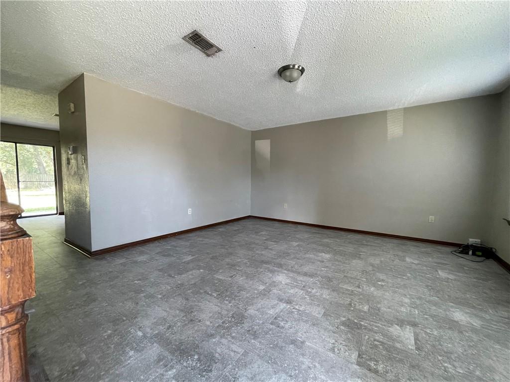 352 Woodland Drive Boutte, LA 70039 - Photo 3 of 11