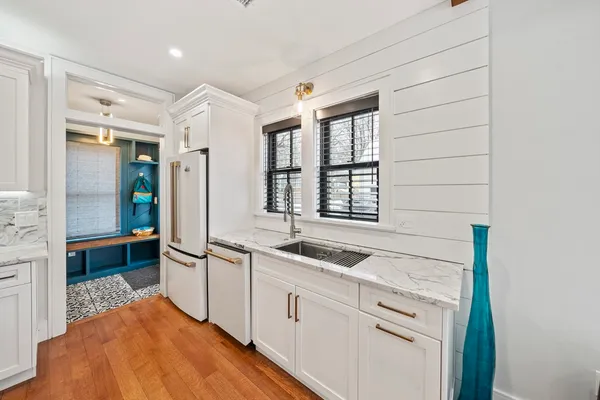 $2,025,000 | 300 Elliot Street, Unit 2, Newton, MA 02464