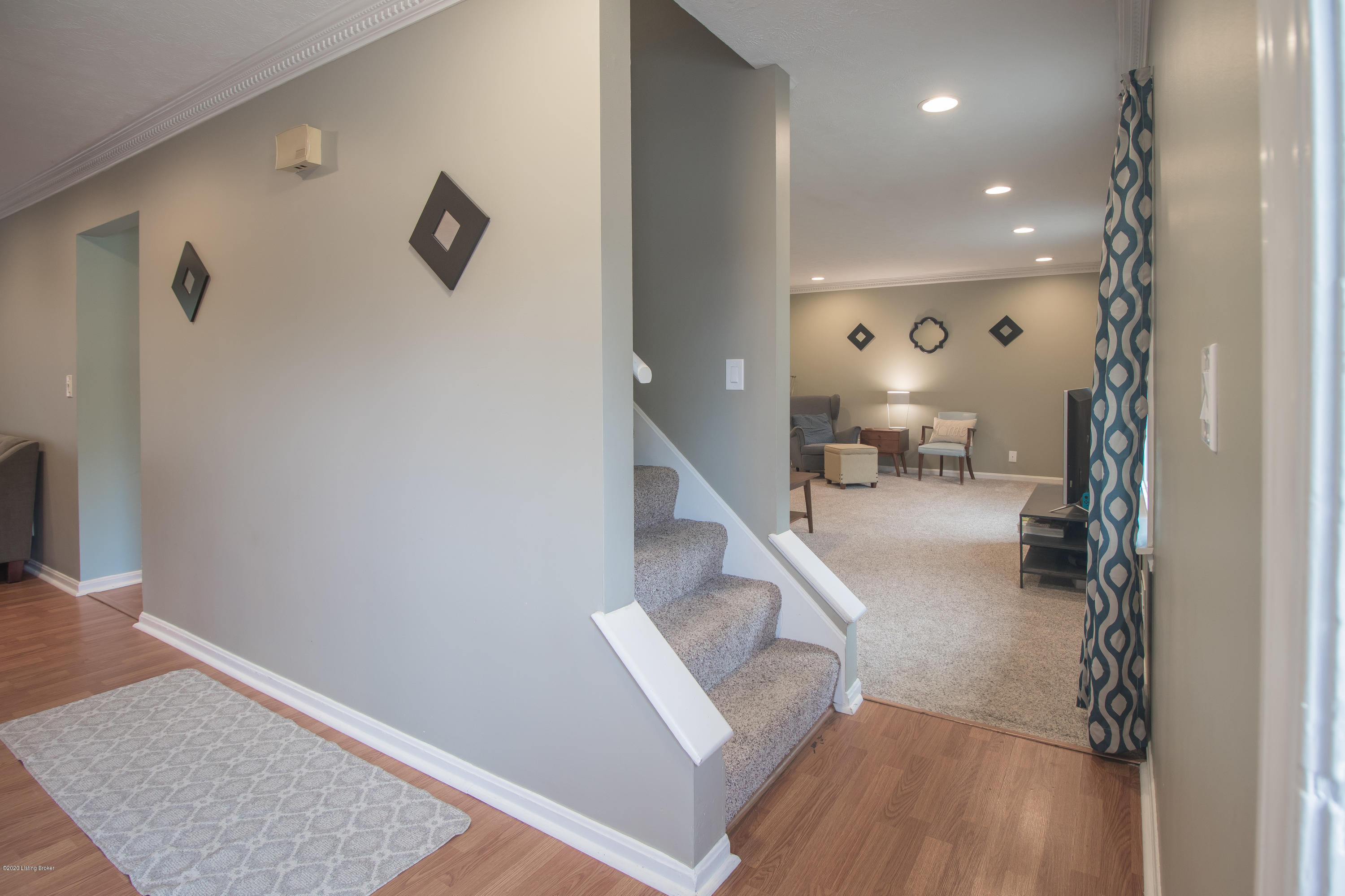 10300 St Rene Road Louisville, KY 40299 - Photo 2 of 38 b