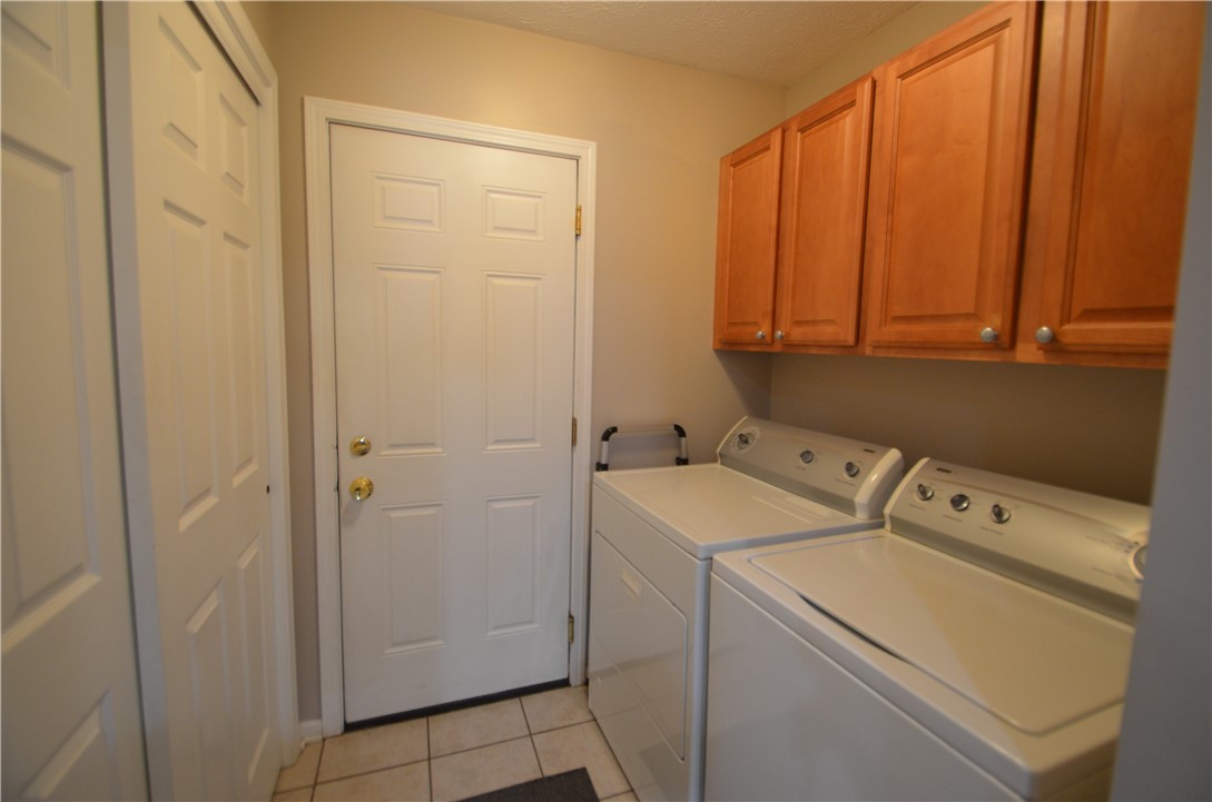 940 Elmgrove Road Gates, NY 14624 - Photo 13 of 18