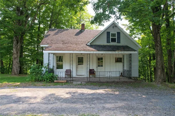 $365,000 | 5351 Lee Centre, Lee Center, NY 13363