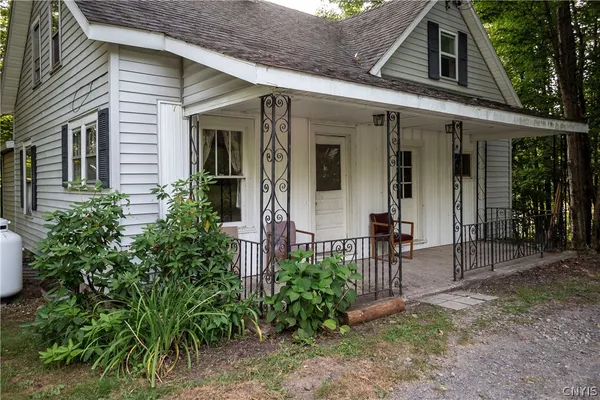 $365,000 | 5351 Lee Centre, Lee Center, NY 13363