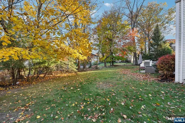 $729,000 | 234 Spring Valley Road, Park Ridge, NJ 07656