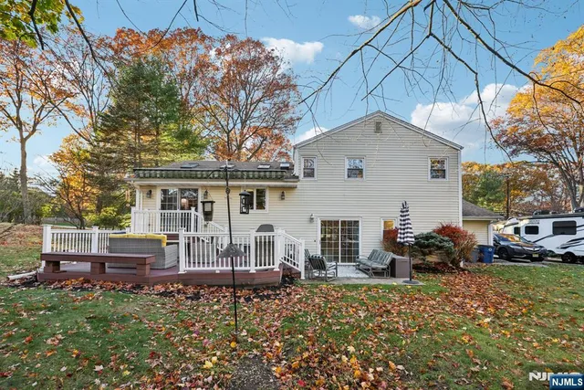 $729,000 | 234 Spring Valley Road, Park Ridge, NJ 07656