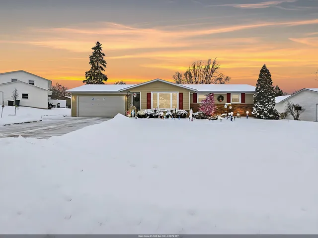 $339,900 | 3060 Holland Road, Green Bay, WI 54313