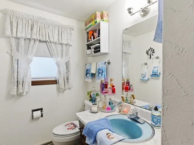 $339,900 | 3060 Holland Road, Green Bay, WI 54313