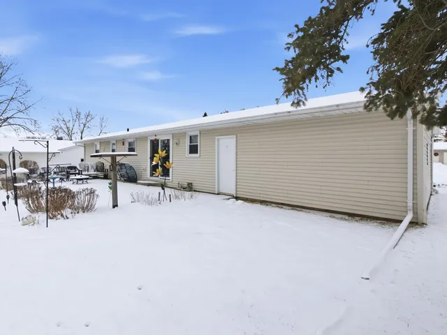 $339,900 | 3060 Holland Road, Green Bay, WI 54313
