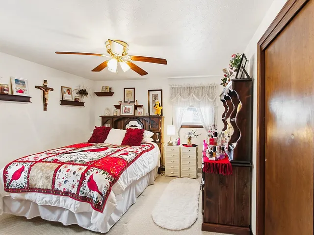 $339,900 | 3060 Holland Road, Green Bay, WI 54313