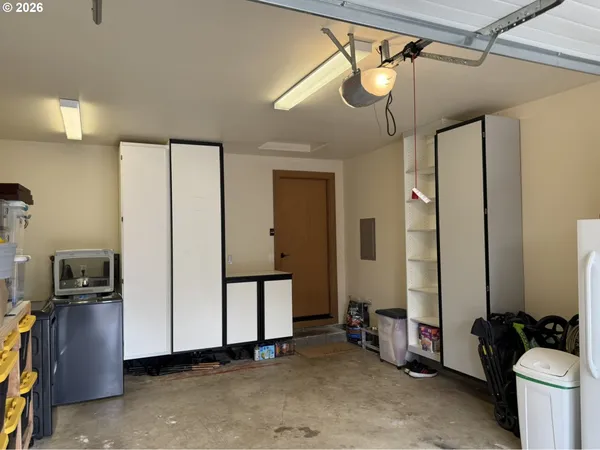 $390,000 | 1651 29th Street, Florence, OR 97439