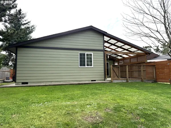 $390,000 | 1651 29th Street, Florence, OR 97439