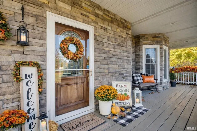 $799,000 | 3960 East 500 North, Columbia City, IN 46725