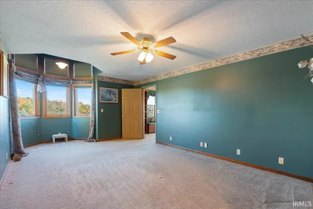 $835,000 | 3960 East 500 North, Columbia City, IN 46725