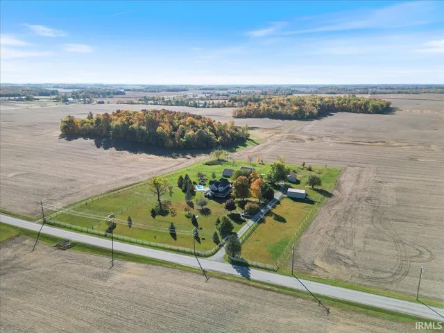 $835,000 | 3960 East 500 North, Columbia City, IN 46725