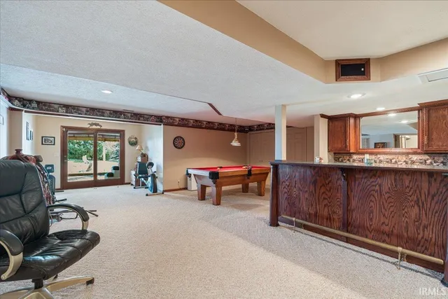 $835,000 | 3960 East 500 North, Columbia City, IN 46725