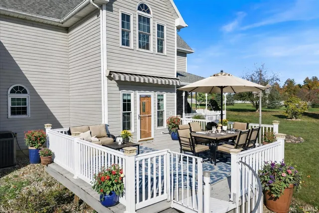 $799,000 | 3960 East 500 North, Columbia City, IN 46725