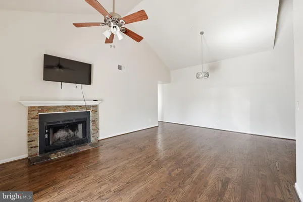 $295,000 | 1003 Spring Valley Court, Fort Washington, MD 20744